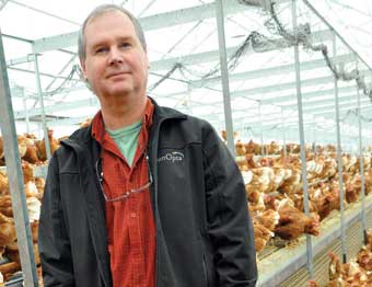 steve_in_barn